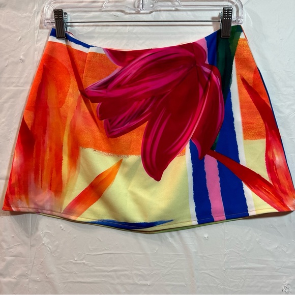 Colorful Abstract Two-Piece Set - Picture 4 of 5